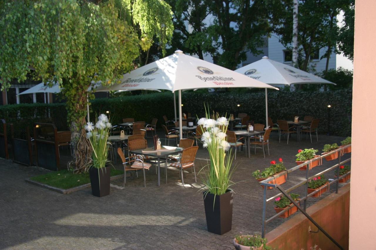 Hotel Restaurant Balkan Tréveris Exterior foto